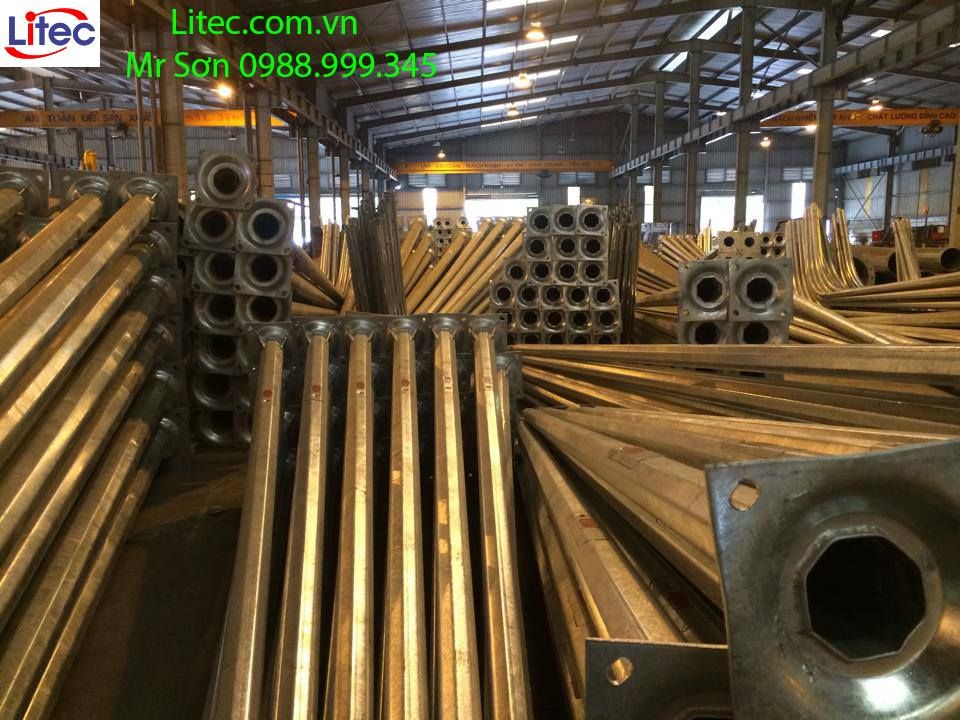 kho cột đèn chiếu sáng