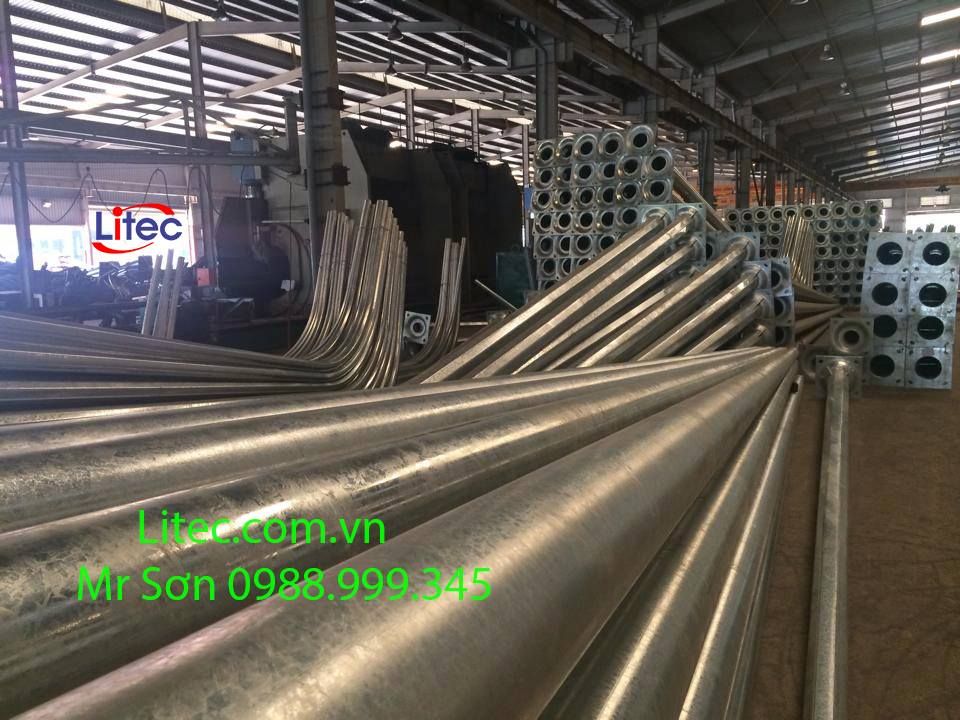cột thép tròn côn liền cần